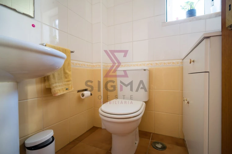 Moradia T3 para Venda em Roliça Foto 17