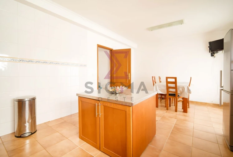 Moradia T3 para Venda em Roliça Foto 25