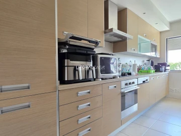 Apartamento T3 para Venda em Caparica e Trafaria