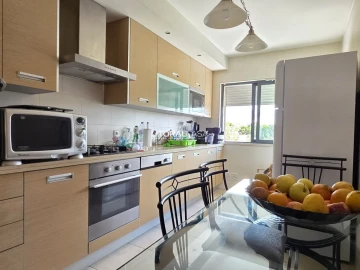 Apartamento T3 para Venda em Caparica e Trafaria