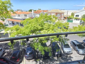 Apartamento T3 para Venda em Caparica e Trafaria
