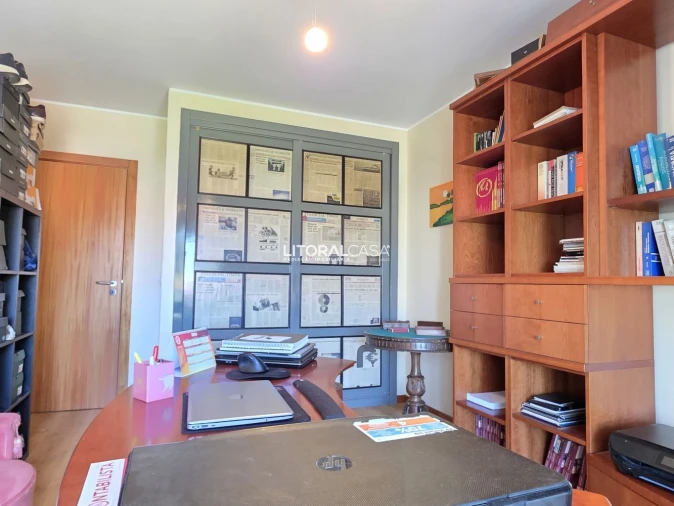 Apartamento T3 para Venda em Caparica e Trafaria Foto 31