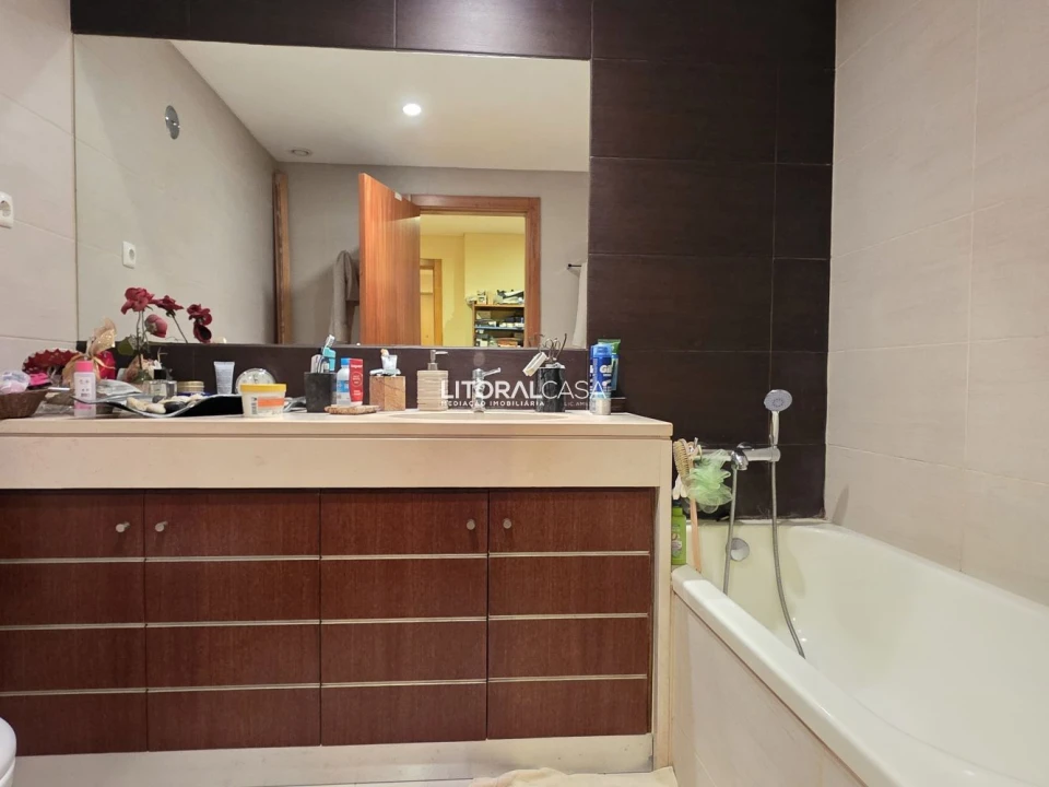 Apartamento T3 para Venda em Caparica e Trafaria Foto 27