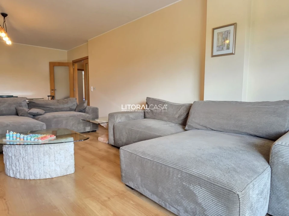 Apartamento T3 para Venda em Caparica e Trafaria Foto 14