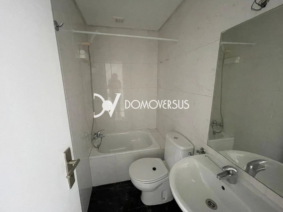 Apartamento T2 para Venda em Cidade da Maia Foto 8