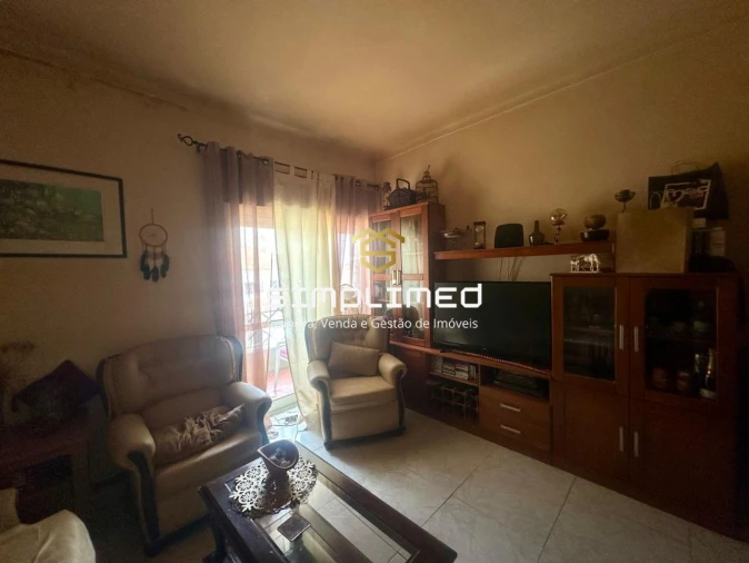 Apartamento T2 para Venda em Moita Foto 12