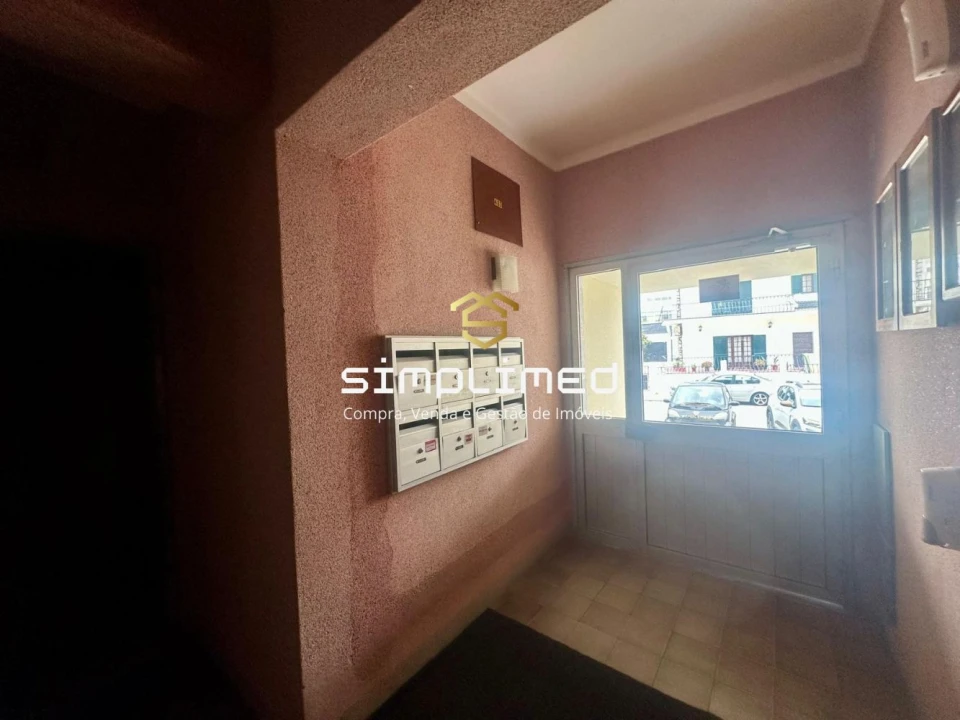 Apartamento T2 para Venda em Moita Foto 4