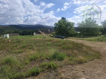 Terreno para Venda em Vila Cova de Alva e Anseriz