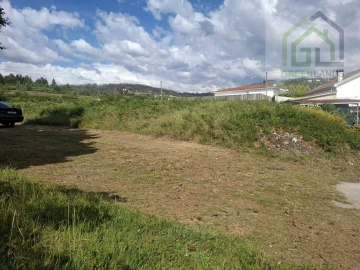 Terreno para Venda em Vila Cova de Alva e Anseriz