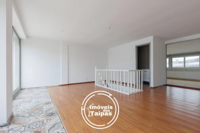 Apartamento T3 para Venda em Caldelas