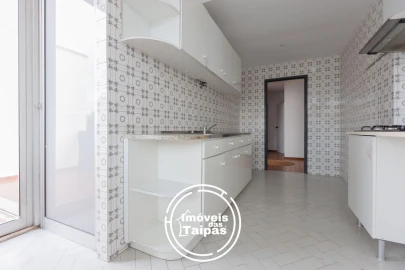Apartamento T3 para Venda em Caldelas