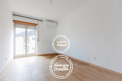 Apartamento T3 para Venda em Caldelas