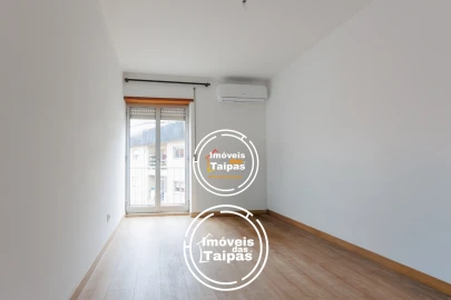 Apartamento T3 para Venda em Caldelas
