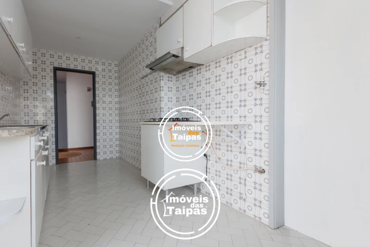 Apartamento T3 para Venda em Caldelas Foto 13