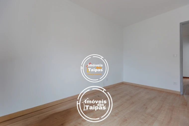 Apartamento T3 para Venda em Caldelas Foto 15