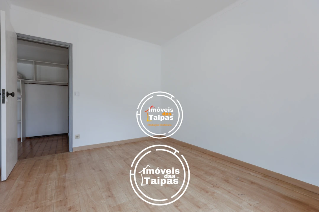 Apartamento T3 para Venda em Caldelas Foto 18