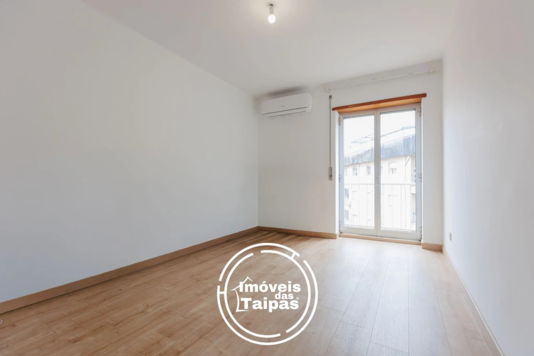 Apartamento T3 para Venda em Caldelas Foto 20