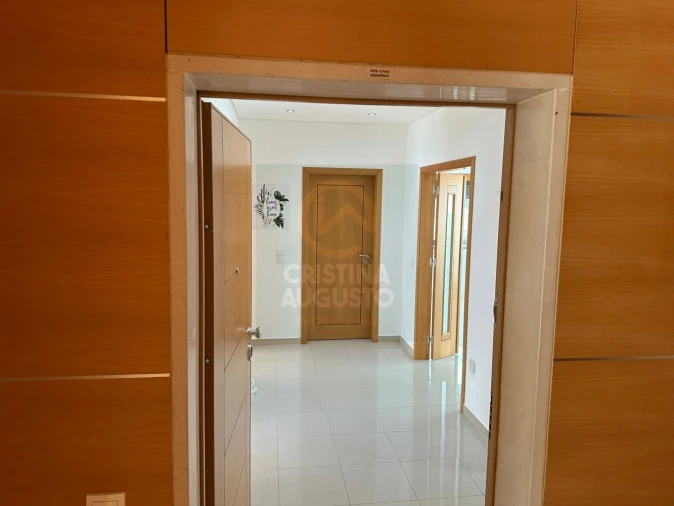 Apartamento T2 para Venda em Castelo Branco Foto 2