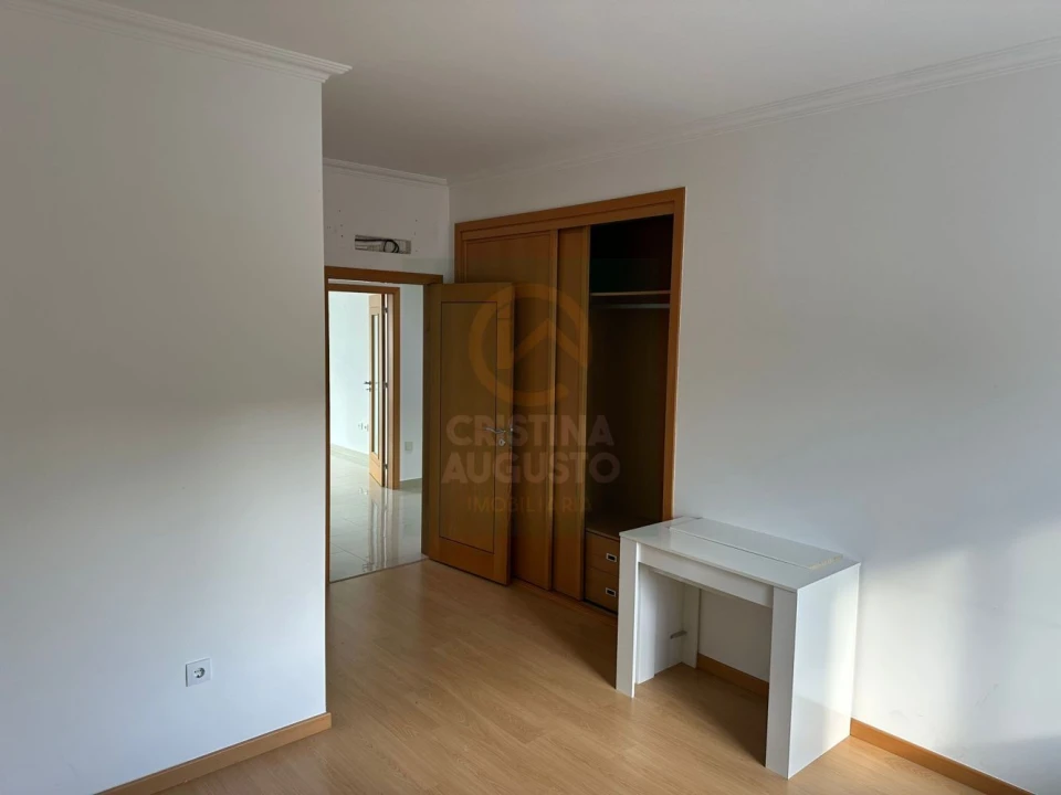 Apartamento T2 para Venda em Castelo Branco Foto 7