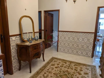 Apartamento T3 para Venda em São João Baptista e Santa Maria dos Olivais