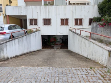 Apartamento T3 para Venda em São João Baptista e Santa Maria dos Olivais