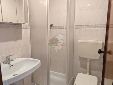 Apartamento T3 para Venda em São João Baptista e Santa Maria dos Olivais