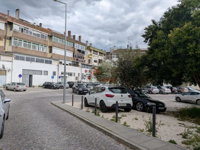 Apartamento T3 para Venda em São João Baptista e Santa Maria dos Olivais Foto 44