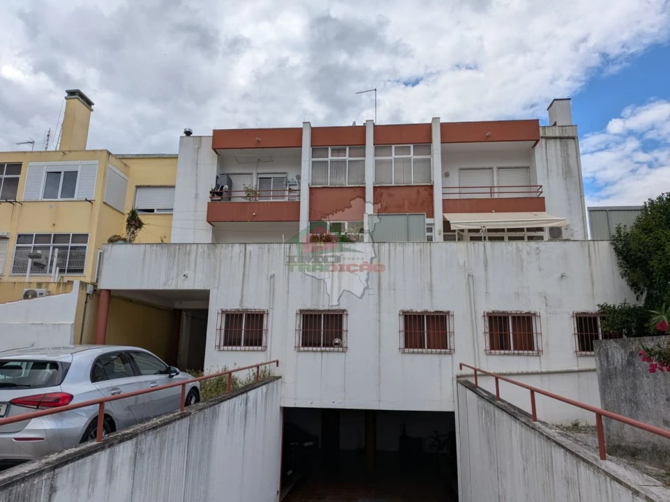 Apartamento T3 para Venda em São João Baptista e Santa Maria dos Olivais Foto 41