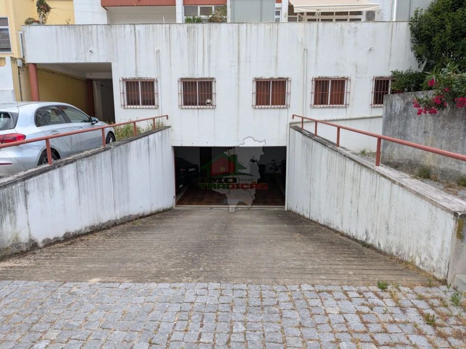Apartamento T3 para Venda em São João Baptista e Santa Maria dos Olivais Foto 42