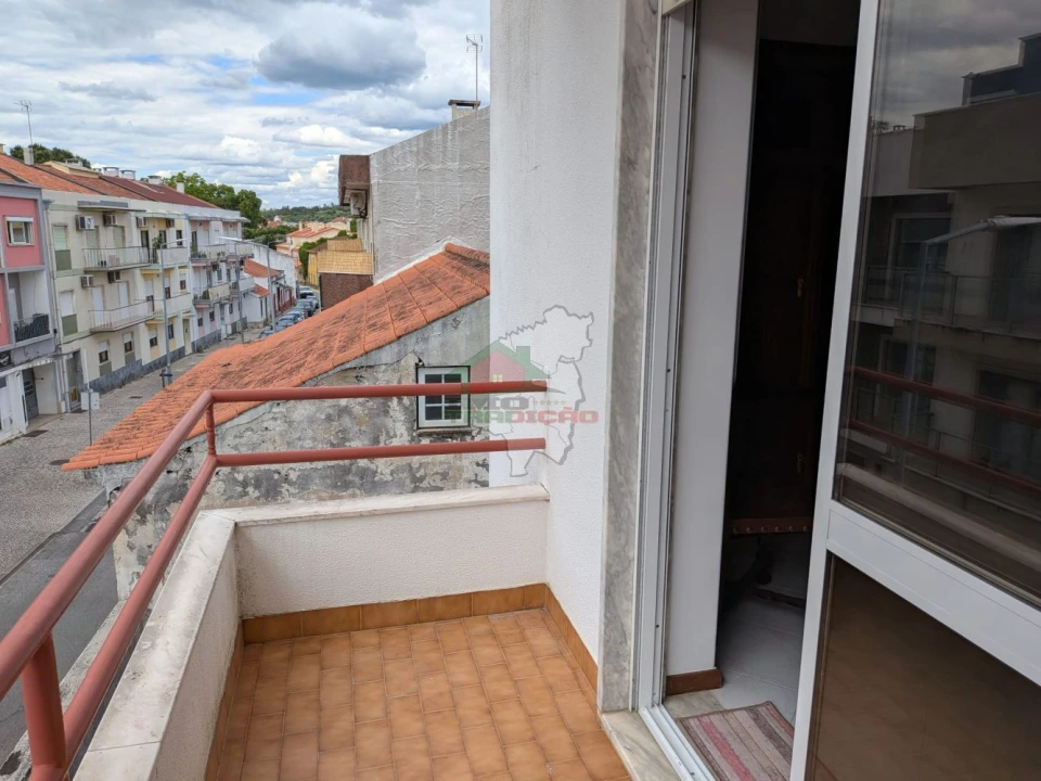 Apartamento T3 para Venda em São João Baptista e Santa Maria dos Olivais Foto 24