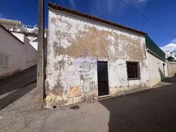 Moradia T1 para Venda em São Marcos da Serra