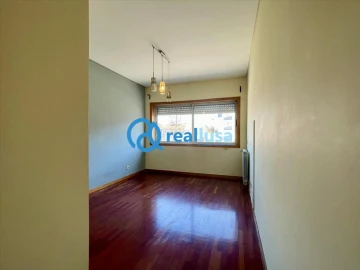 Apartamento T4 para Venda em Custóias, Leça do Balio e Guifões