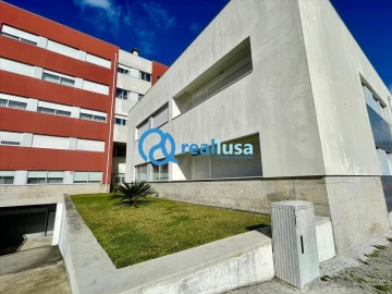 Apartamento T4 para Venda em Custóias, Leça do Balio e Guifões