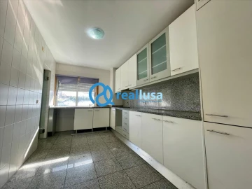 Apartamento T4 para Venda em Custóias, Leça do Balio e Guifões