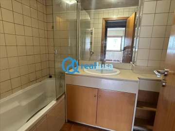Apartamento T4 para Venda em Custóias, Leça do Balio e Guifões