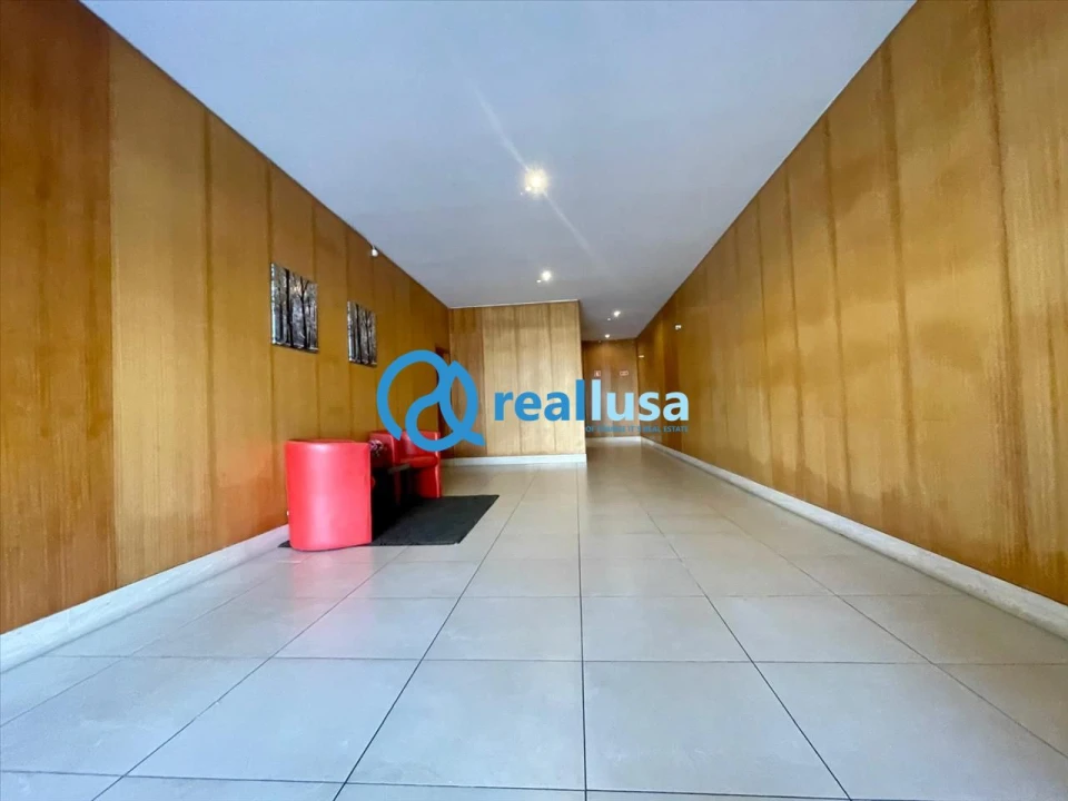 Apartamento T4 para Venda em Custóias, Leça do Balio e Guifões Foto 25
