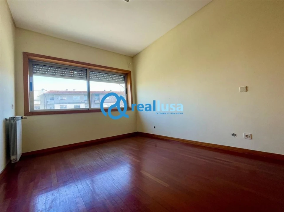 Apartamento T4 para Venda em Custóias, Leça do Balio e Guifões Foto 15