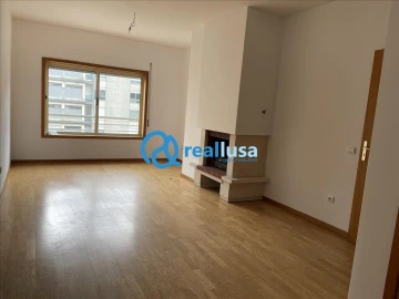 Apartamento T3 para Venda em Aguas Santas