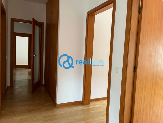 Apartamento T3 para Venda em Aguas Santas Foto 11