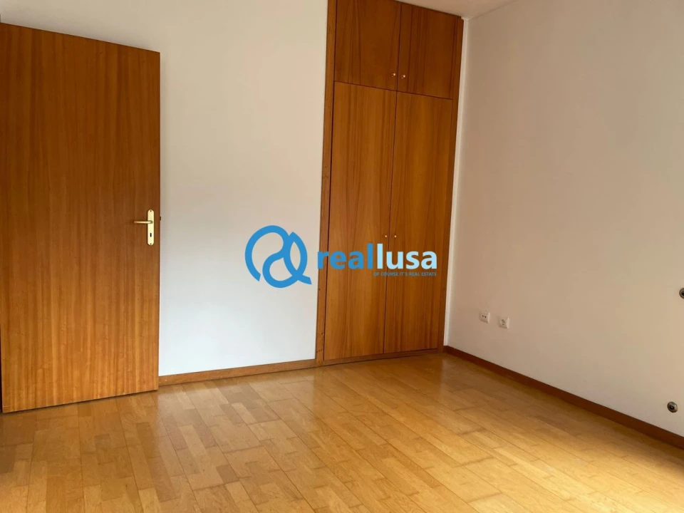 Apartamento T3 para Venda em Aguas Santas Foto 7