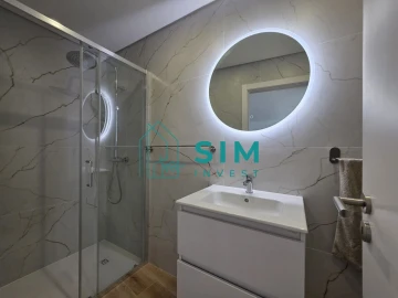 Apartamento T2 para Venda em Quelfes