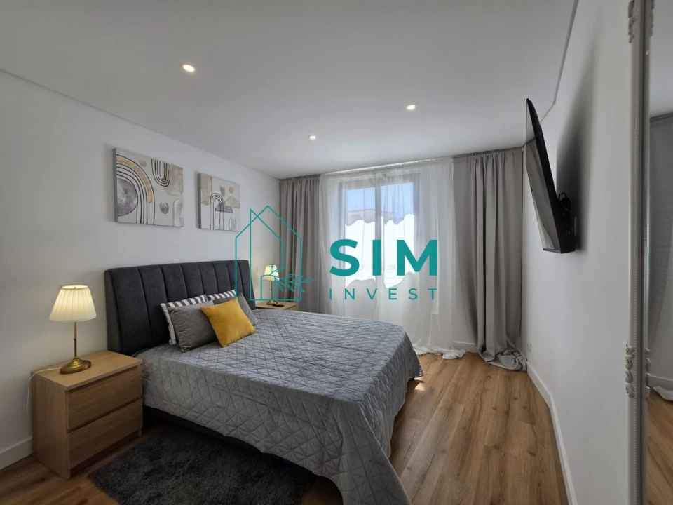 Apartamento T2 para Venda em Quelfes Foto 12