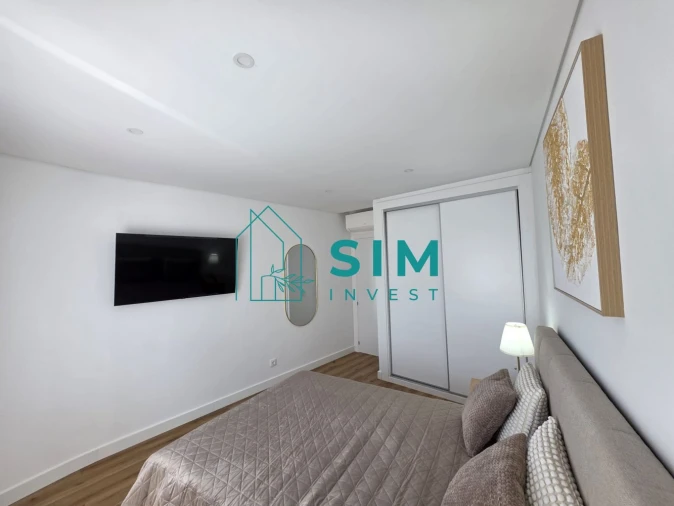 Apartamento T2 para Venda em Quelfes Foto 15