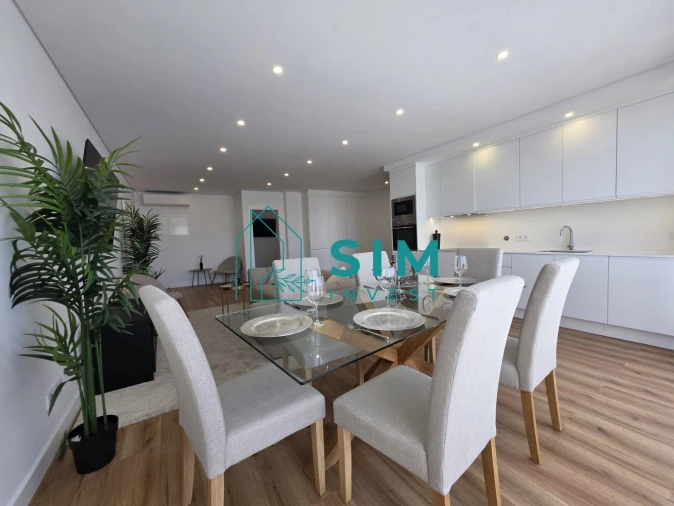 Apartamento T2 para Venda em Quelfes Foto 6