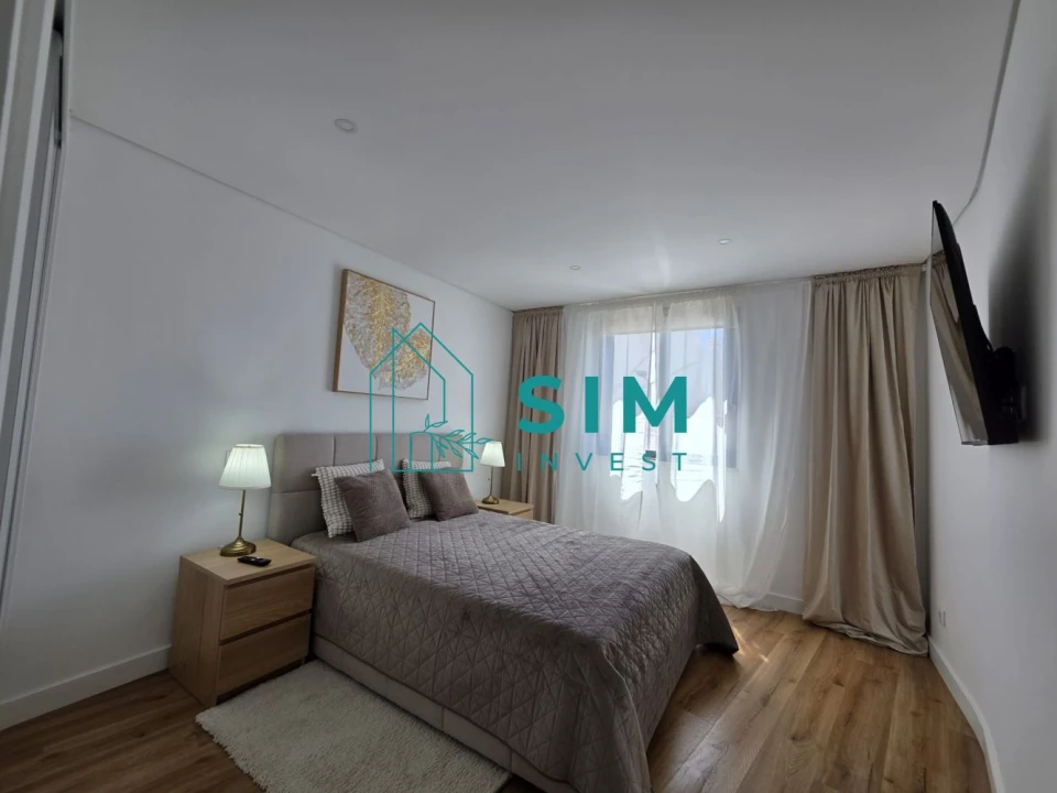 Apartamento T2 para Venda em Quelfes Foto 17