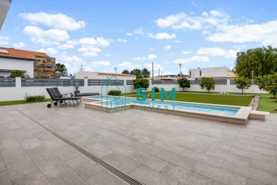 Moradia T3 para Venda em Azeitão (São Lourenço e São Simão)