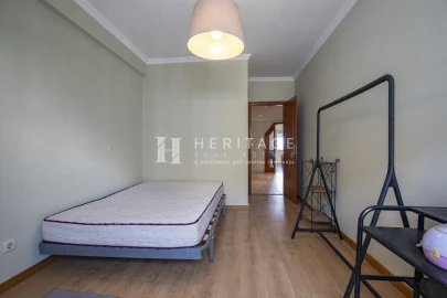 Apartamento T2 para Venda em Corroios