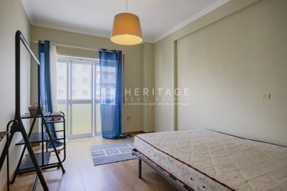 Apartamento T2 para Venda em Corroios