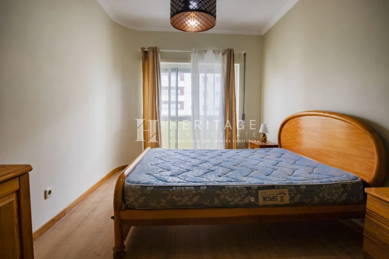 Apartamento T2 para Venda em Corroios Foto 22