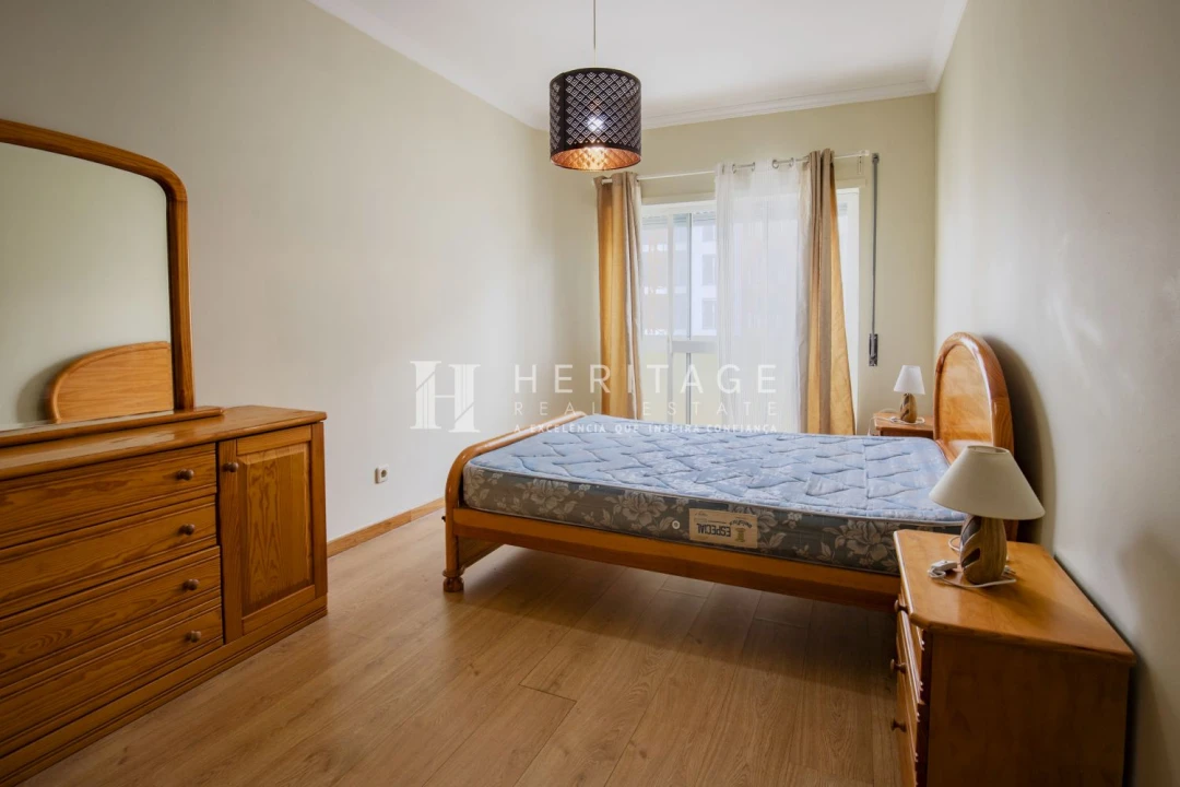 Apartamento T2 para Venda em Corroios Foto 21